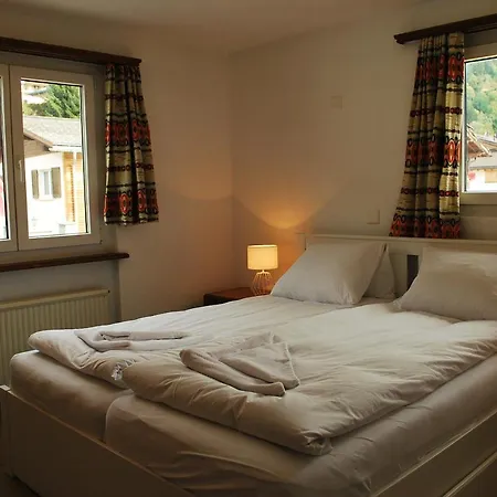 With Private Bathrooms Отель Saas im Prattigau