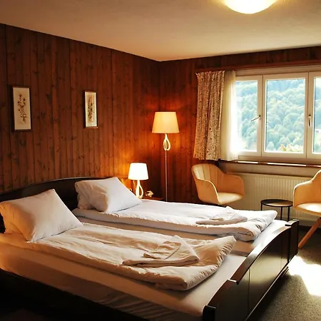 With Private Bathrooms Hotel *