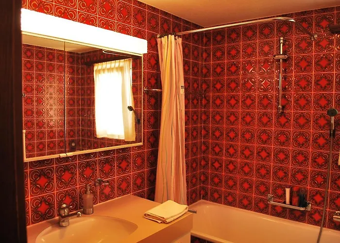 Отель With Private Bathrooms Saas im Prattigau