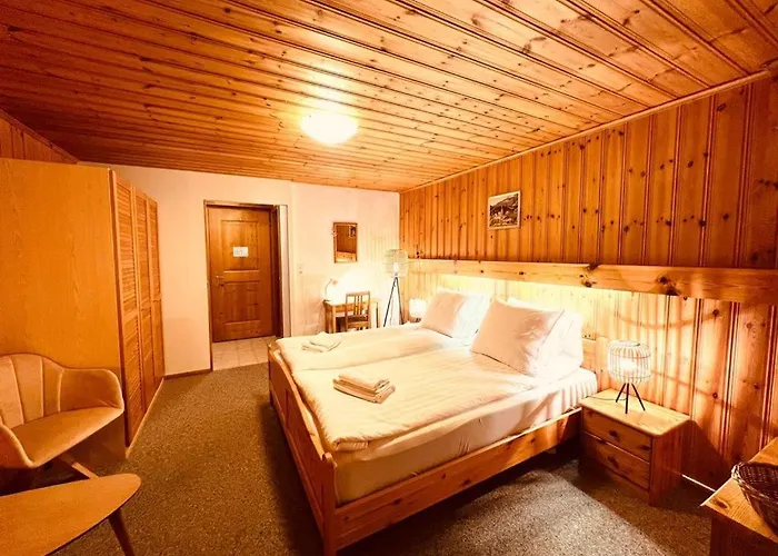 Отель With Private Bathrooms