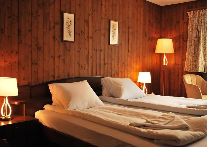 Otel With Private Bathrooms *