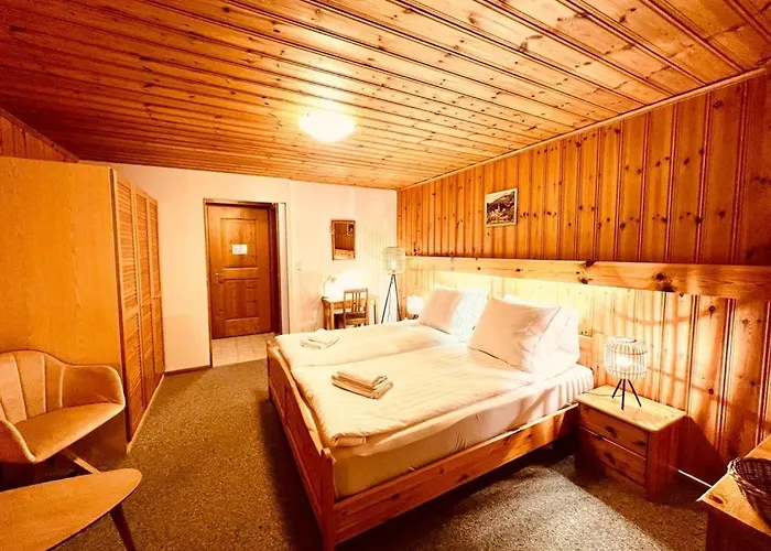 Otel With Private Bathrooms